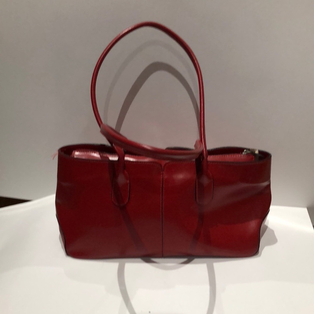 Ceceil Jeanne red leather handbag